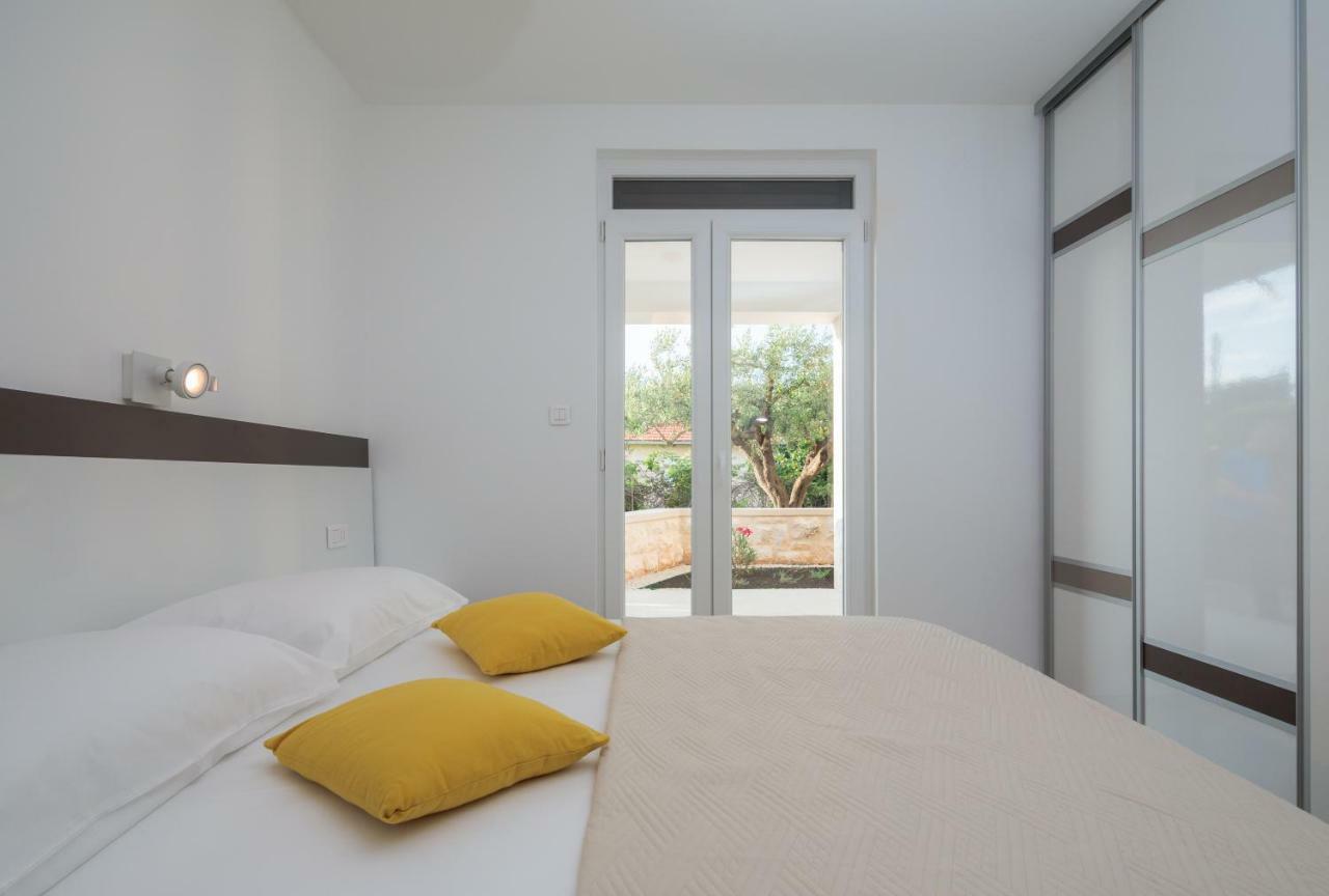 Apartmani Kos D Supetar Buitenkant foto
