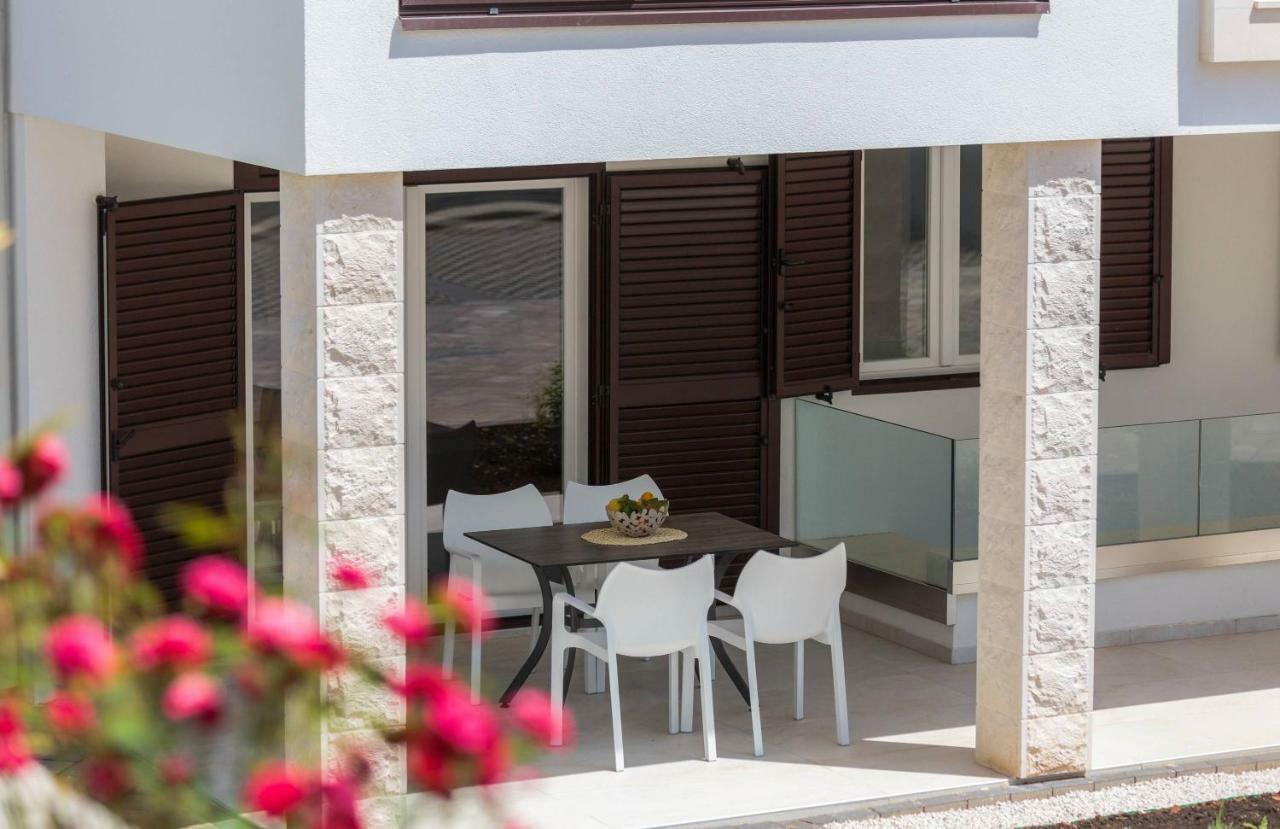 Apartmani Kos D Supetar Buitenkant foto